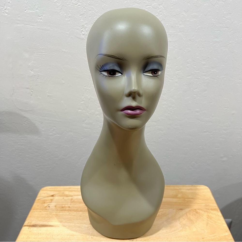 [5] Mannequin Head Plastic Display for Wigs Hats Sunglasses Jewelry